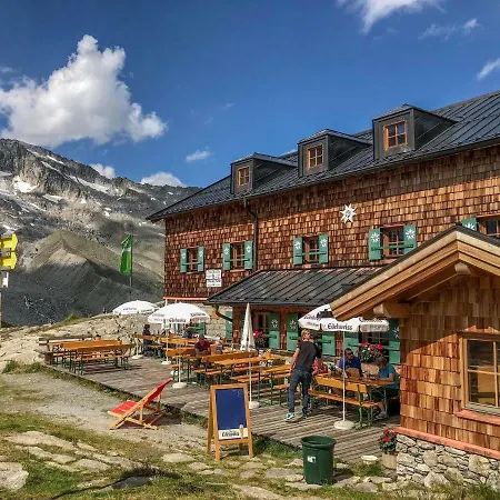 Family Schweng טוקס