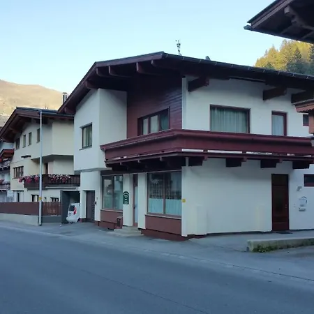Apartamento Family Schweng Tux